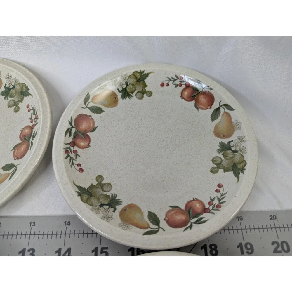 Wedgwood‎ Quince Fruit Bread Dessert Plate 6.25  Inch Dinnerware Lot of 4